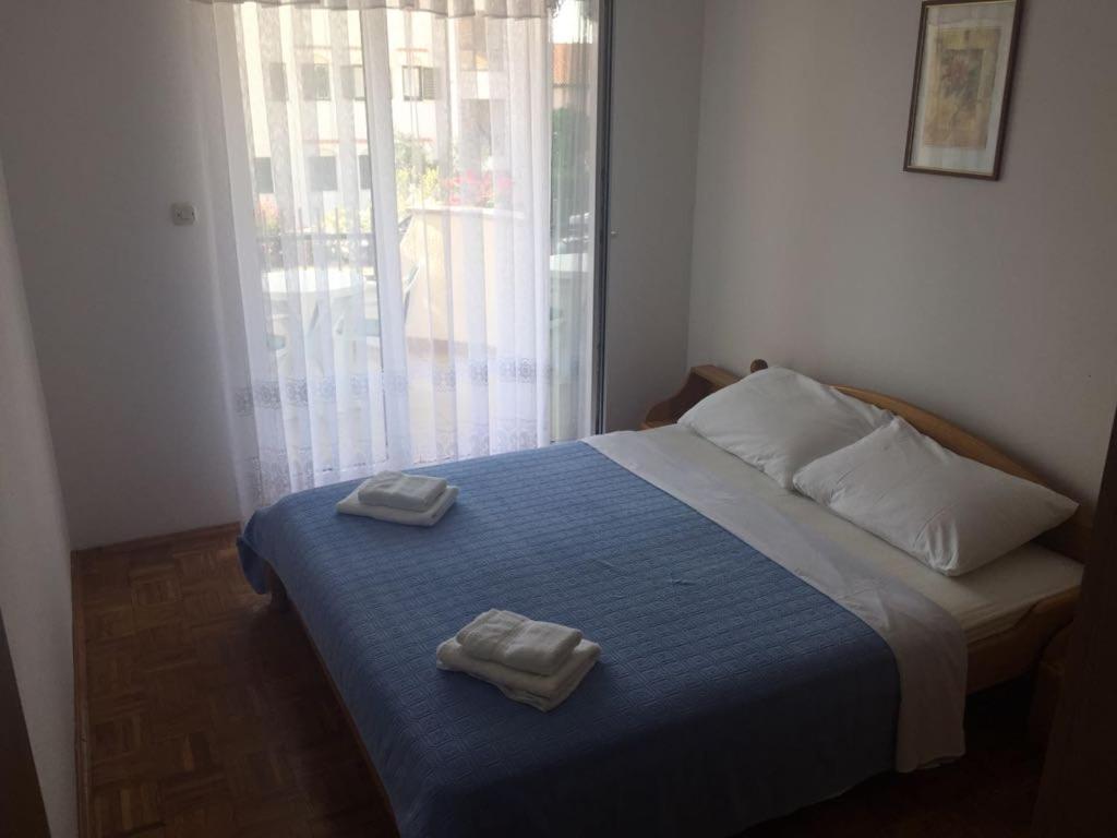 Apartmani Ana Malinska Εξωτερικό φωτογραφία