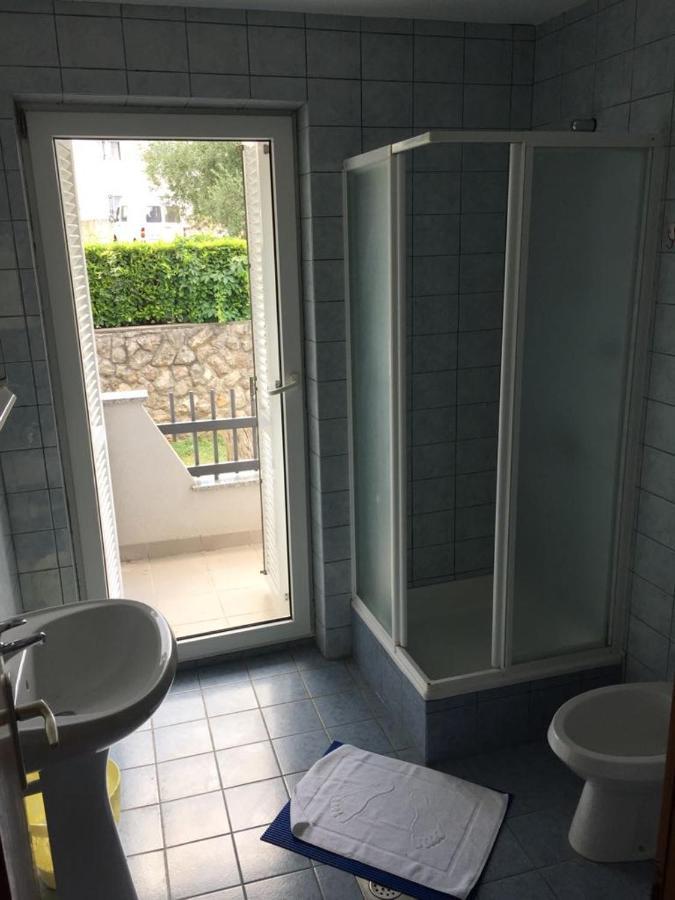 Apartmani Ana Malinska Εξωτερικό φωτογραφία