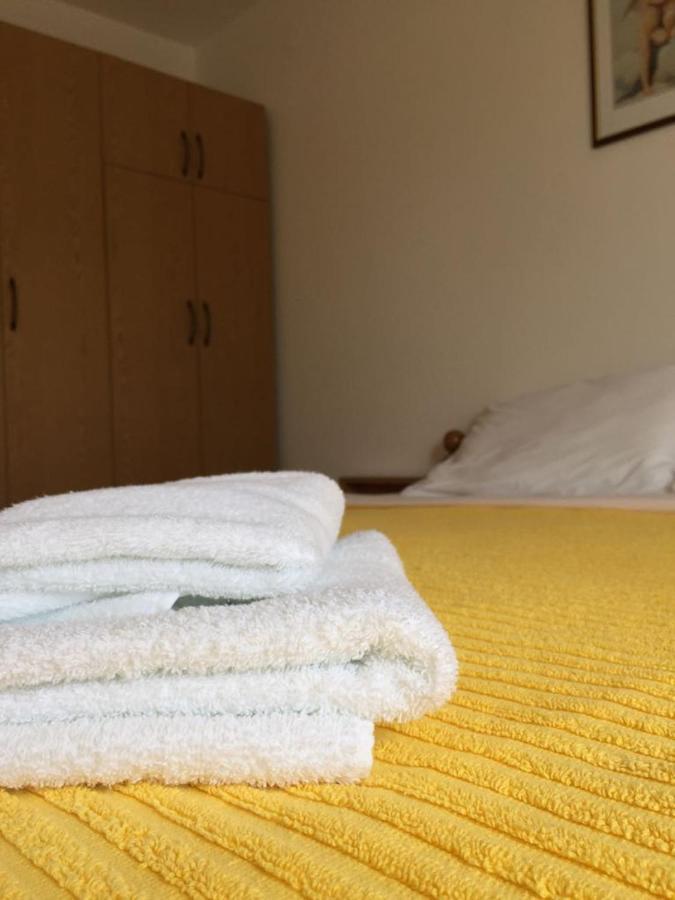 Apartmani Ana Malinska Εξωτερικό φωτογραφία