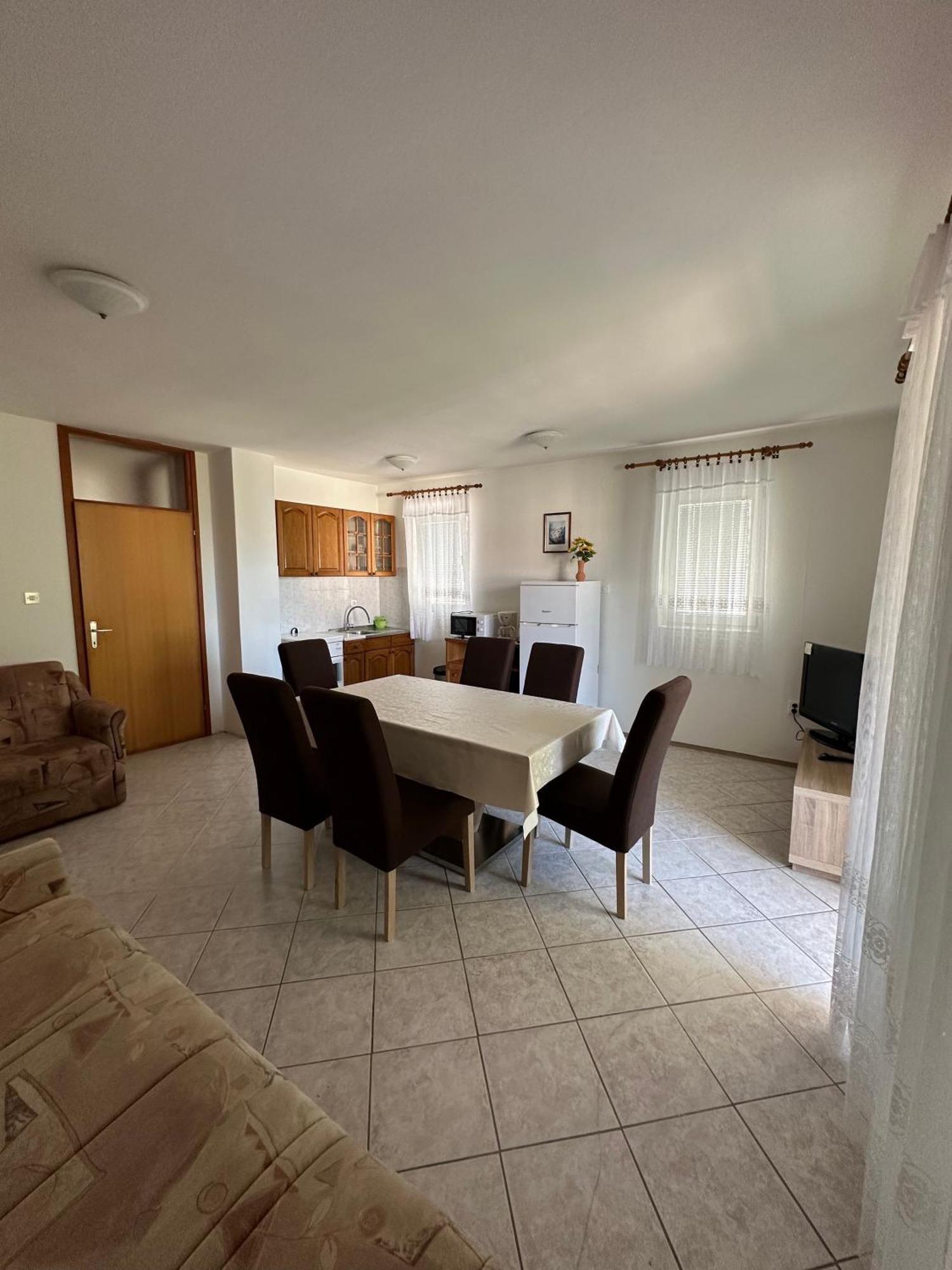 Apartmani Ana Malinska Εξωτερικό φωτογραφία