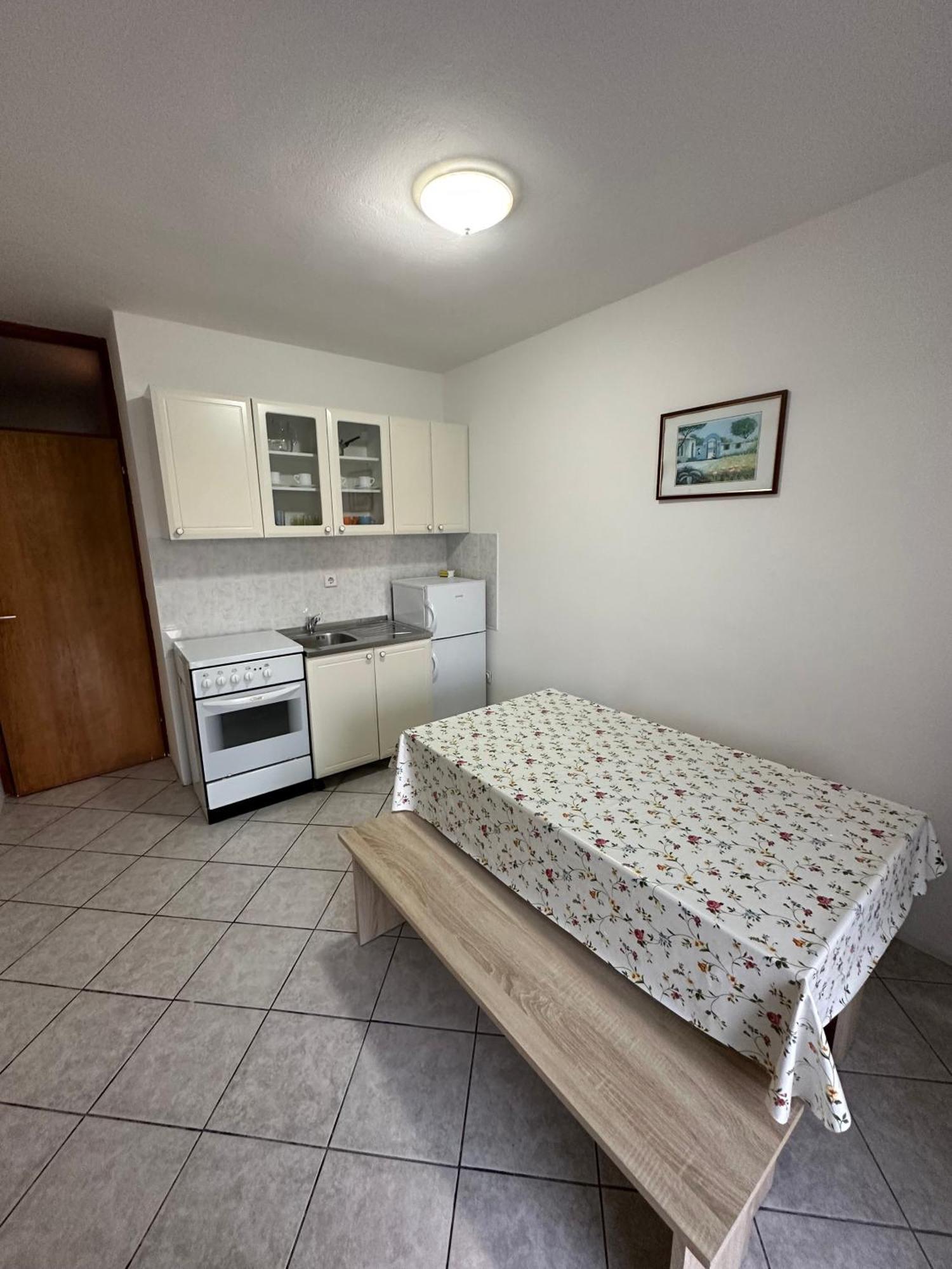 Apartmani Ana Malinska Εξωτερικό φωτογραφία